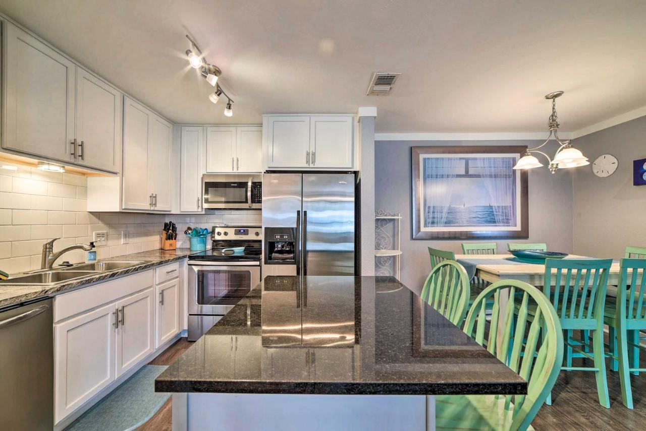 Port Aransas Condo With Outdoor Pool - Pets Welcome! Mustang Beach Ngoại thất bức ảnh